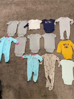 3 - 6 months clothing set of 13! All in great condition!